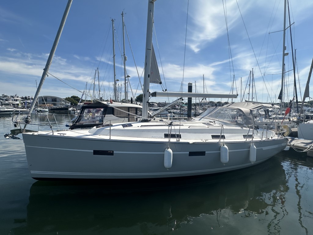 2013 Bavaria 36 Cruiser