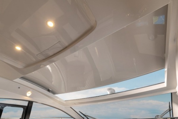 Bavaria SR41 Coupe additional image 13