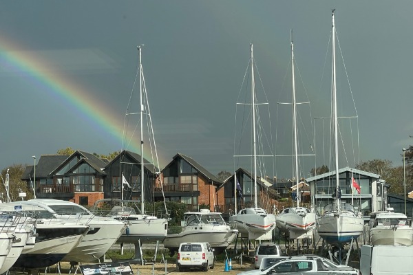 Boston Whaler 305 Conquest additional image 1
