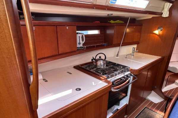 Dufour 425 Grand Large additional image 5