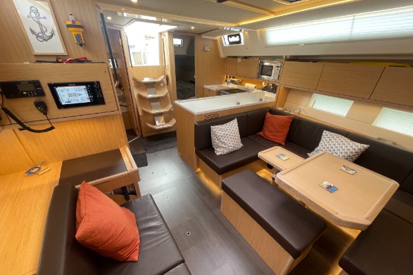 Bavaria C45 Style additional image 2