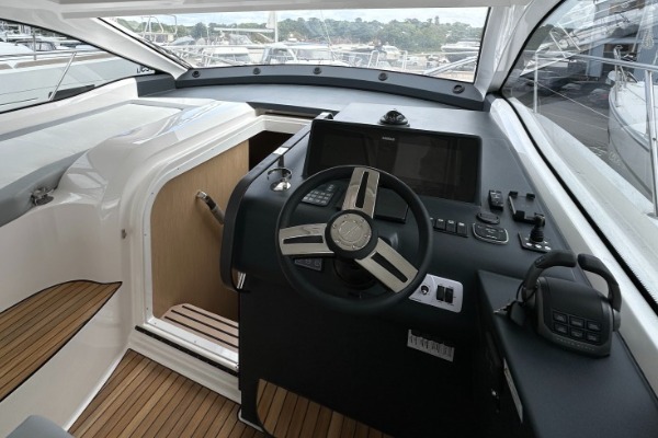 Bavaria SR41 Coupe additional image 15