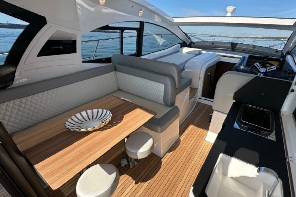 Bavaria SR41 Coupe  additional image 4