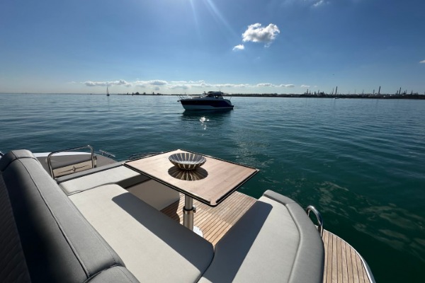 Bavaria SR41 Coupe  additional image 6