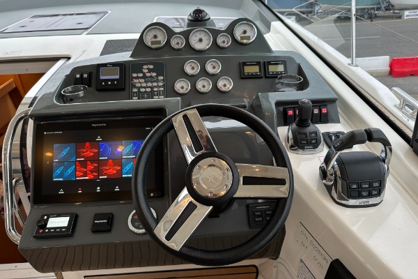 Bavaria S40 Coupe additional image 5