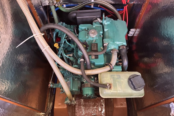 Bavaria 37 Cruiser additional image 1