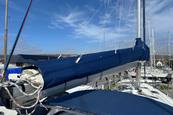 Bavaria 37 Cruiser additional image 2