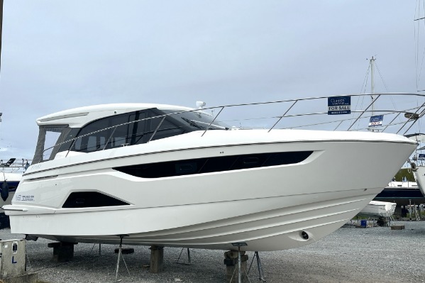 Bavaria R40 Coupe additional image 1