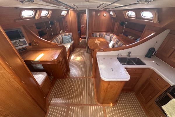 Dufour 50 Prestige additional image 3