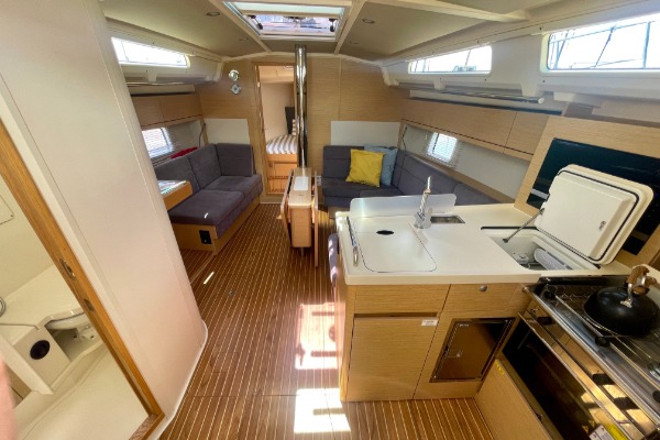 Hanse 418 additional image 2