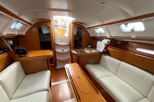 Beneteau First 33.7 additional image 4