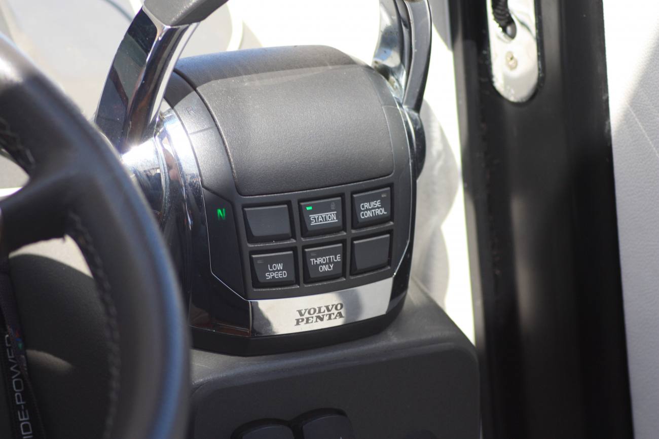 2018 Nimbus 305 Coupé image 33