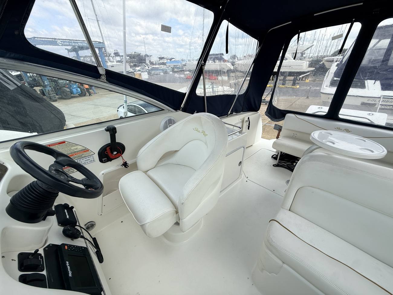 2002 Sea Ray 275 Sundancer image 23