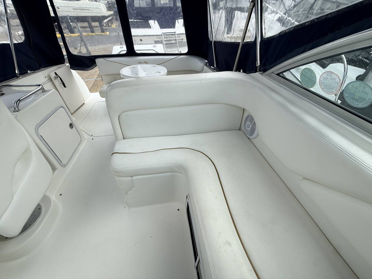 2002 Sea Ray 275 Sundancer image 24