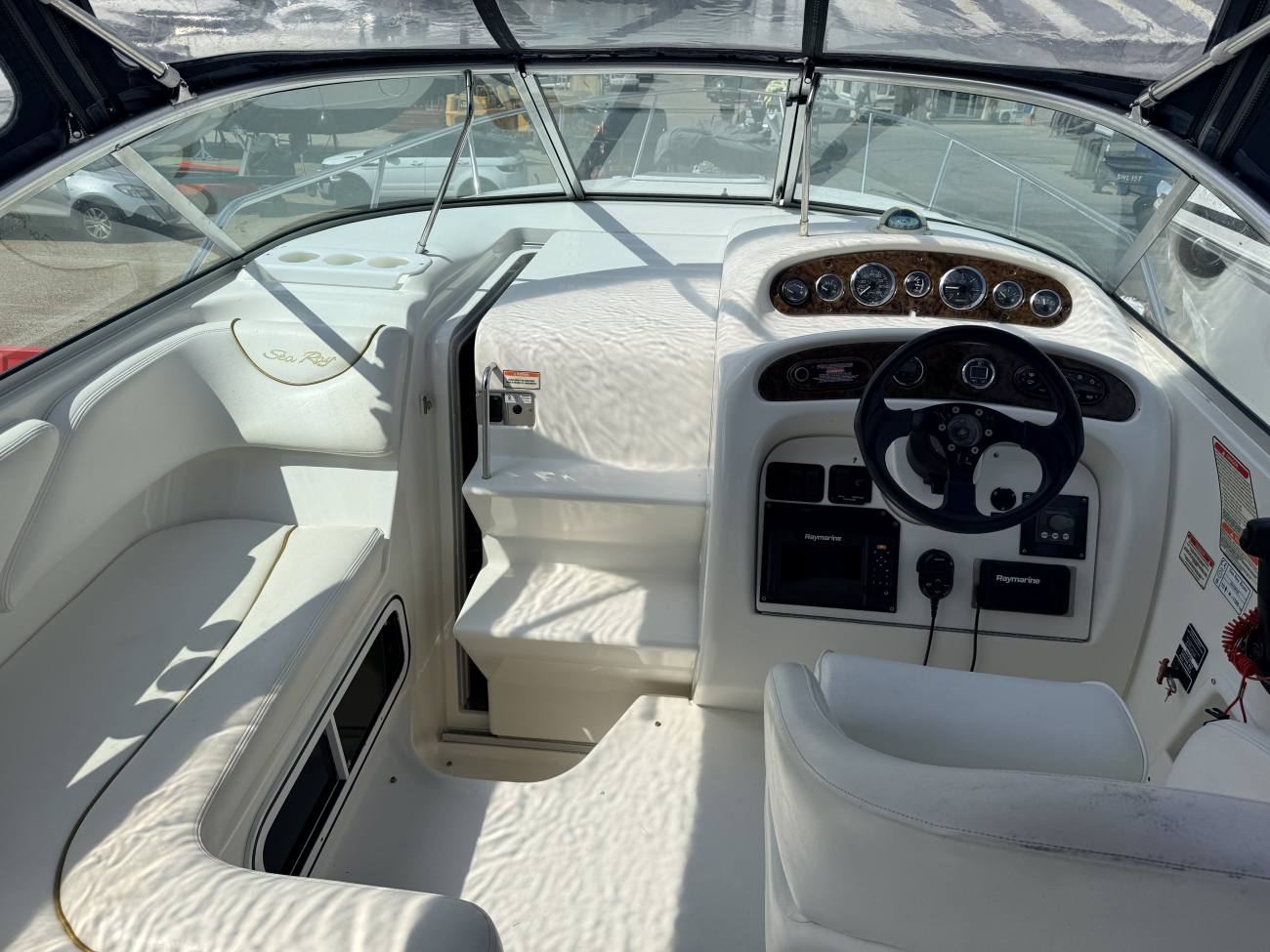 2002 Sea Ray 275 Sundancer image 20