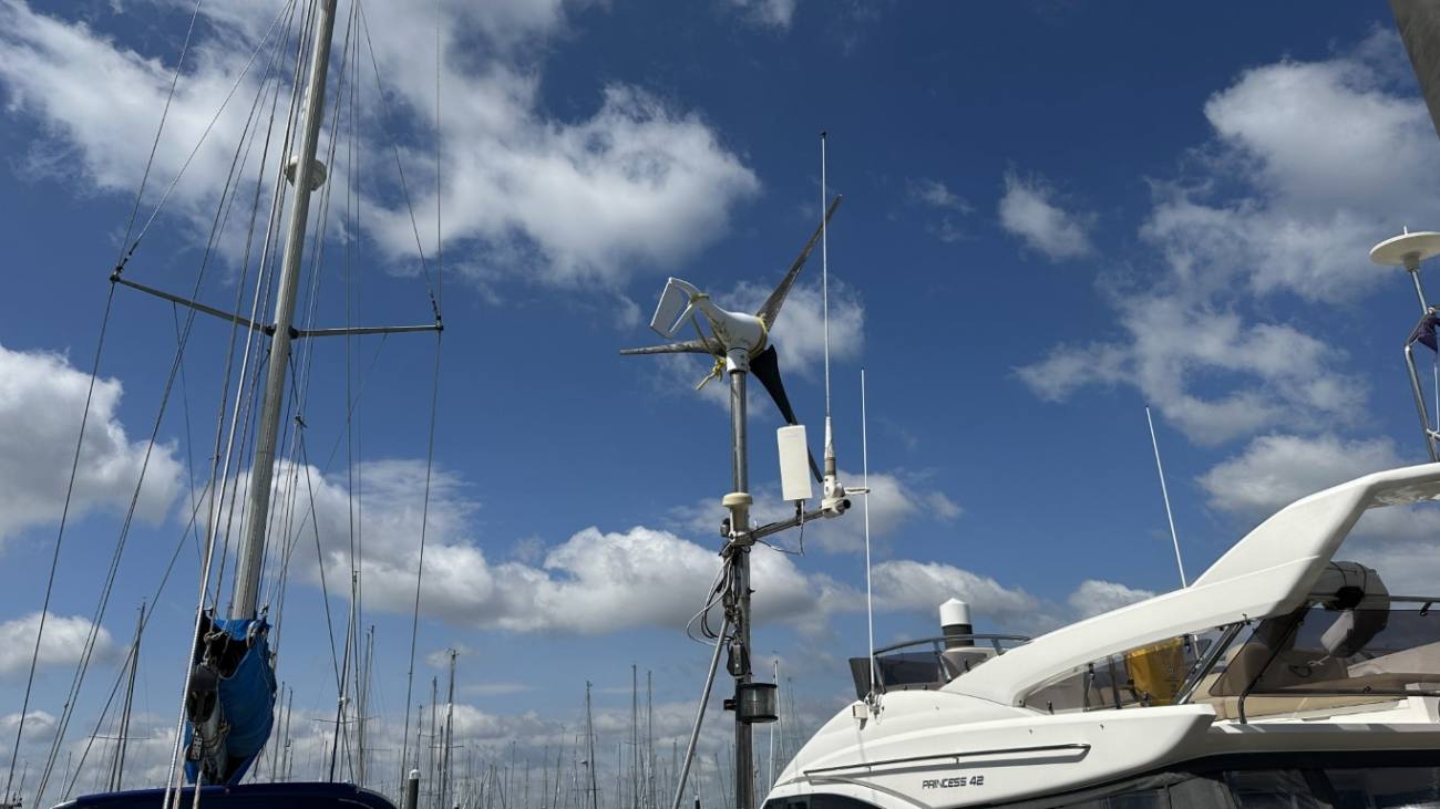 2001 Bavaria Ocean 47 CC image 5