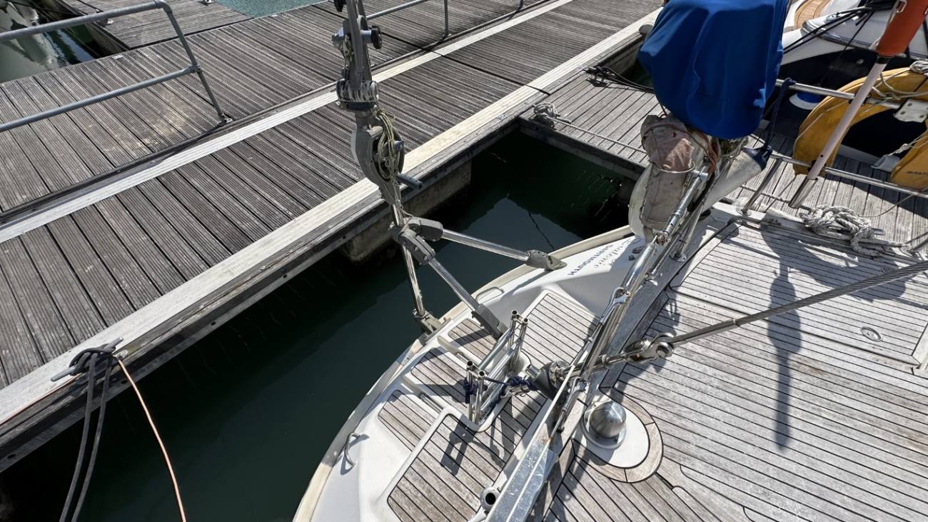 2001 Bavaria Ocean 47 CC image 21