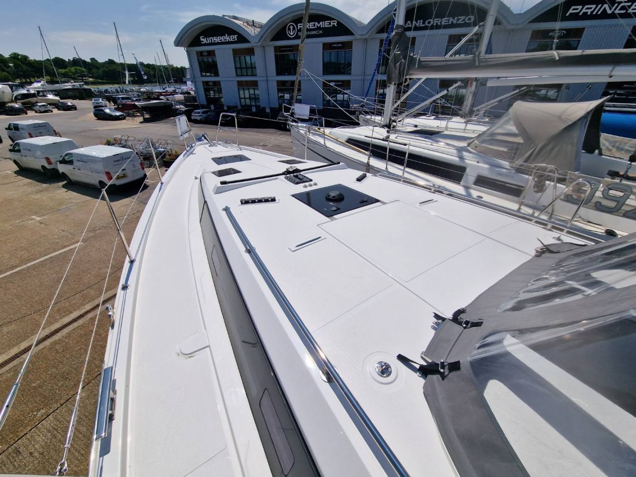 2026 Bavaria C38 image 20
