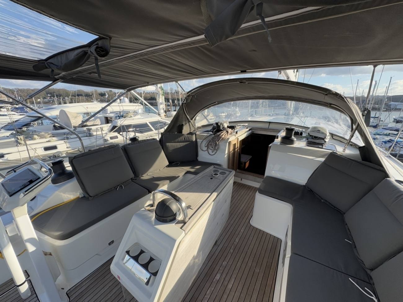 2017 Bavaria Cruiser 51 image 15