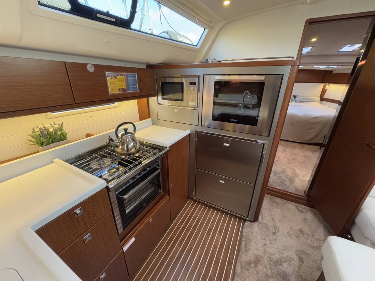 2017 Bavaria Cruiser 51 image 30