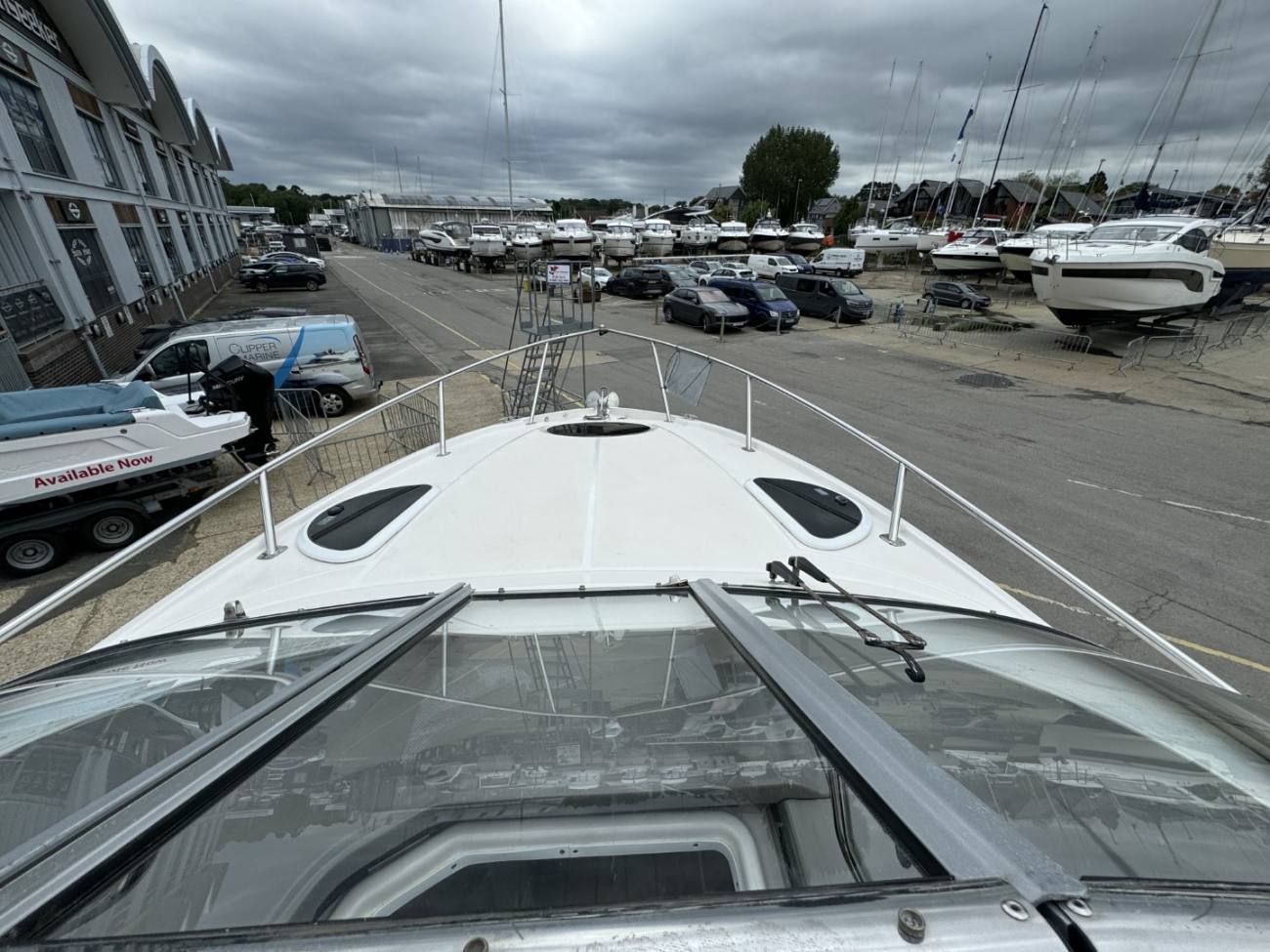 2015 28 Express image 24