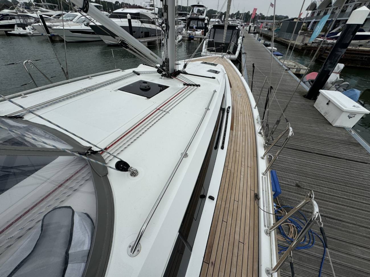 2020 Bavaria C42 image 16