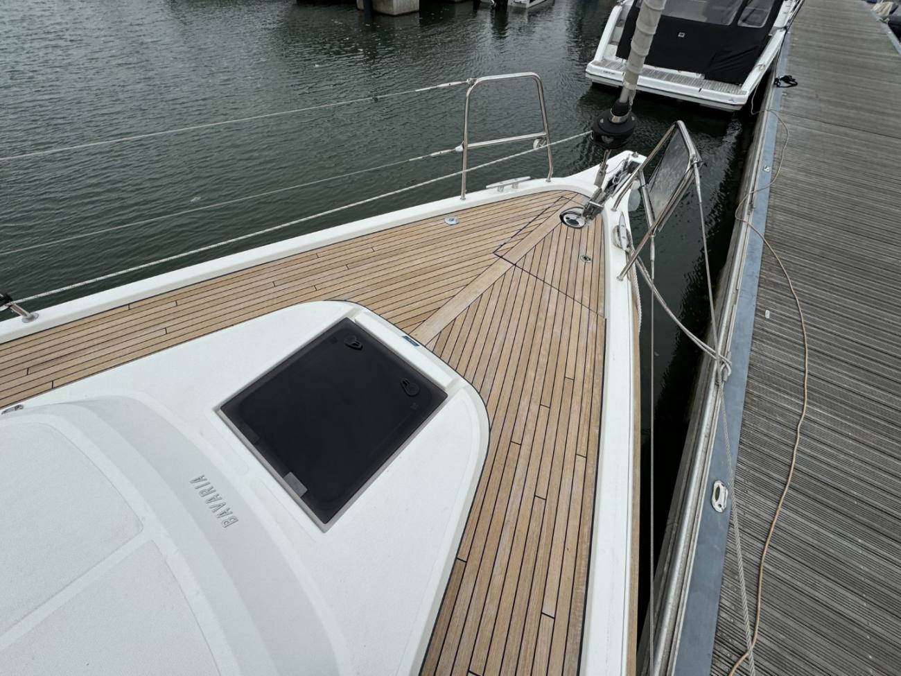 2020 Bavaria C42 image 17