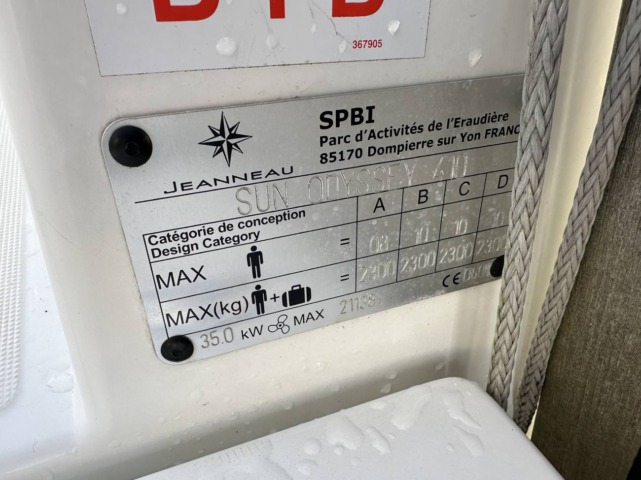 2020 Jeanneau Sun Odyssey 410 image 21