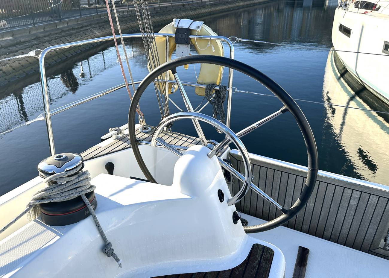 2020 Jeanneau Sun Odyssey 410 image 25