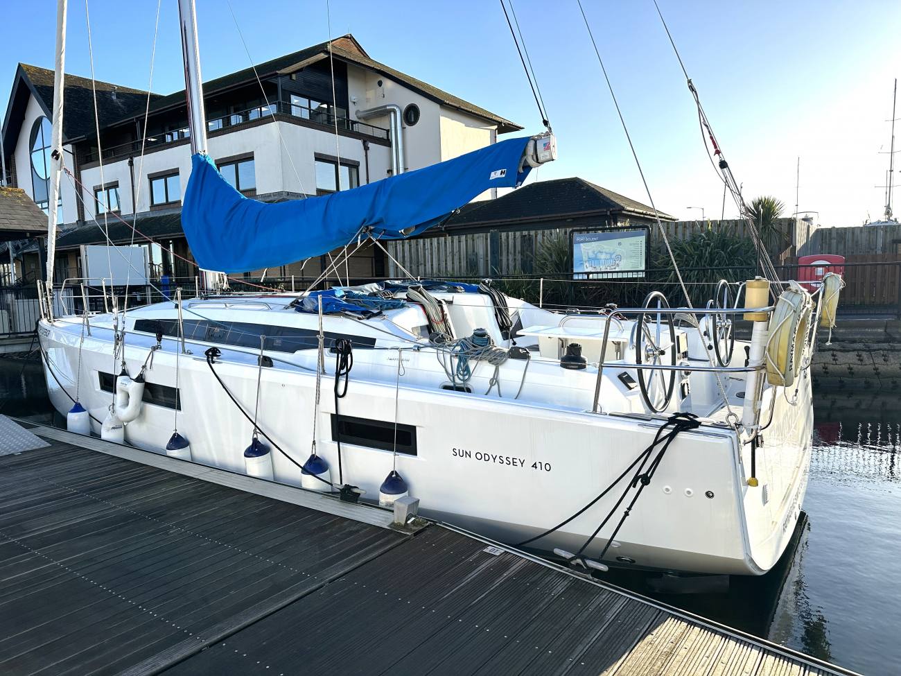 2020 Jeanneau Sun Odyssey 410 image 29