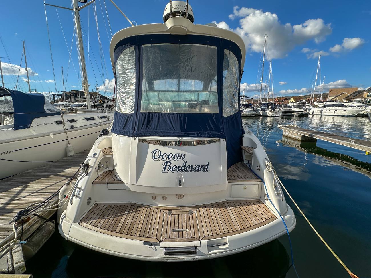 2001 Fairline Targa 40 image 17