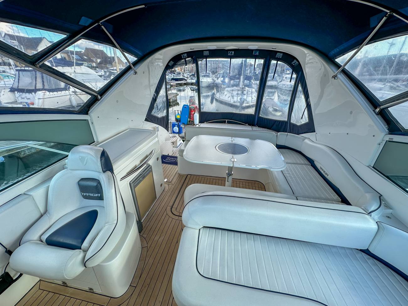 2001 Fairline Targa 40 image 25