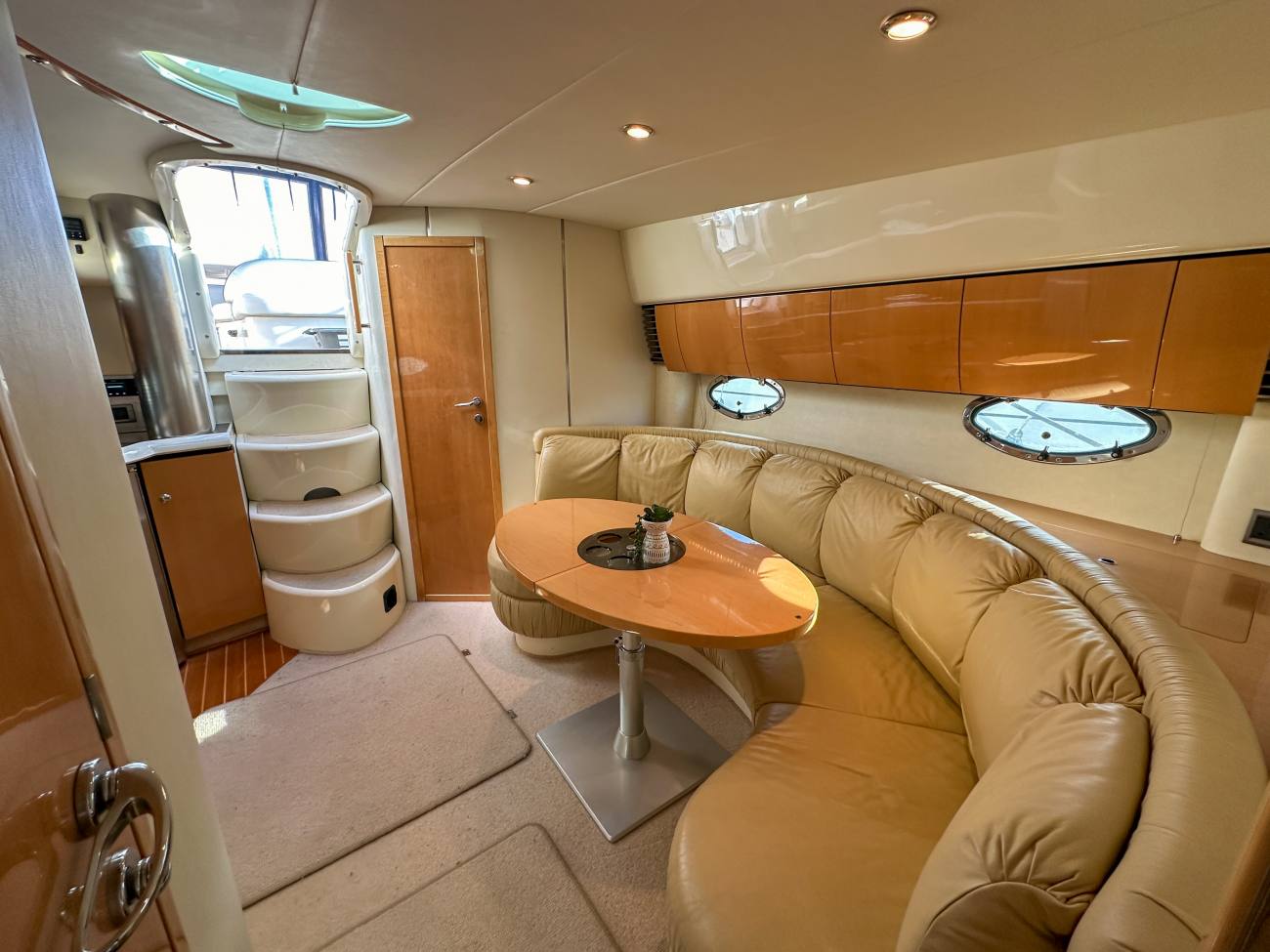 2001 Fairline Targa 40 image 34