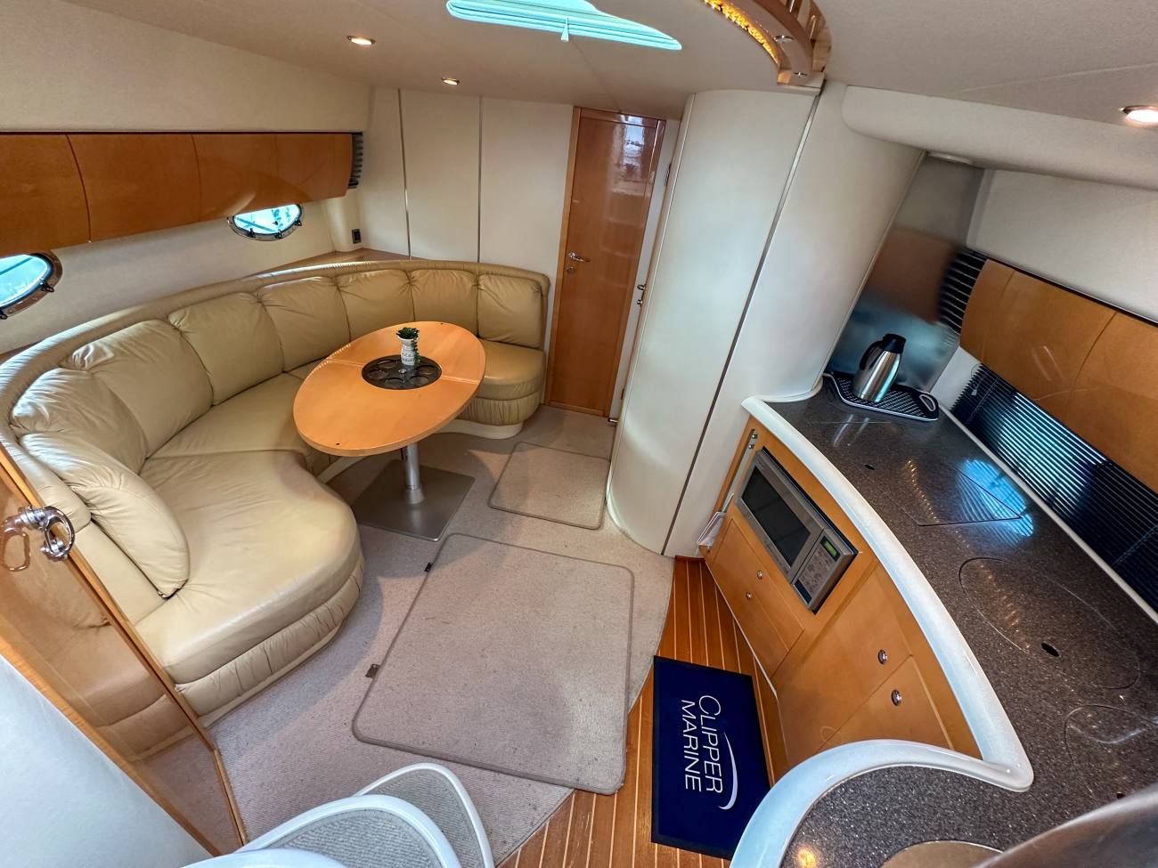 2001 Fairline Targa 40 image 30