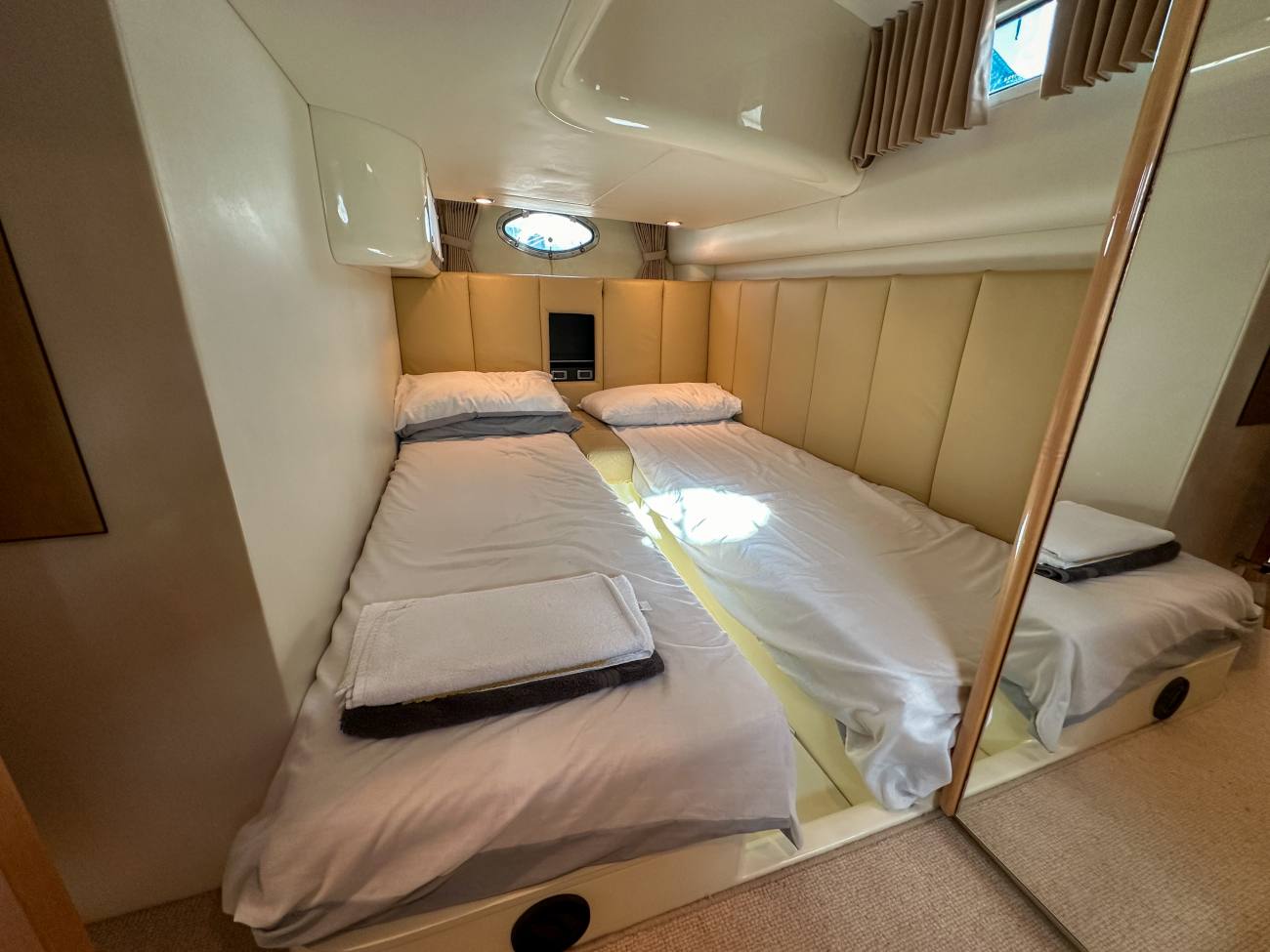 2001 Fairline Targa 40 image 41