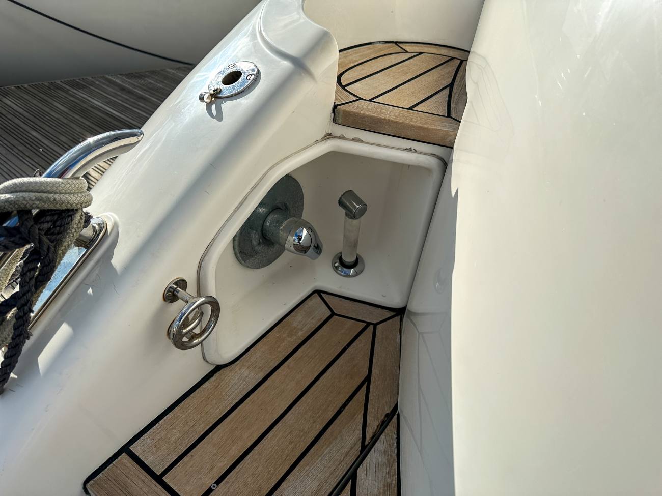 2001 Fairline Targa 40 image 44