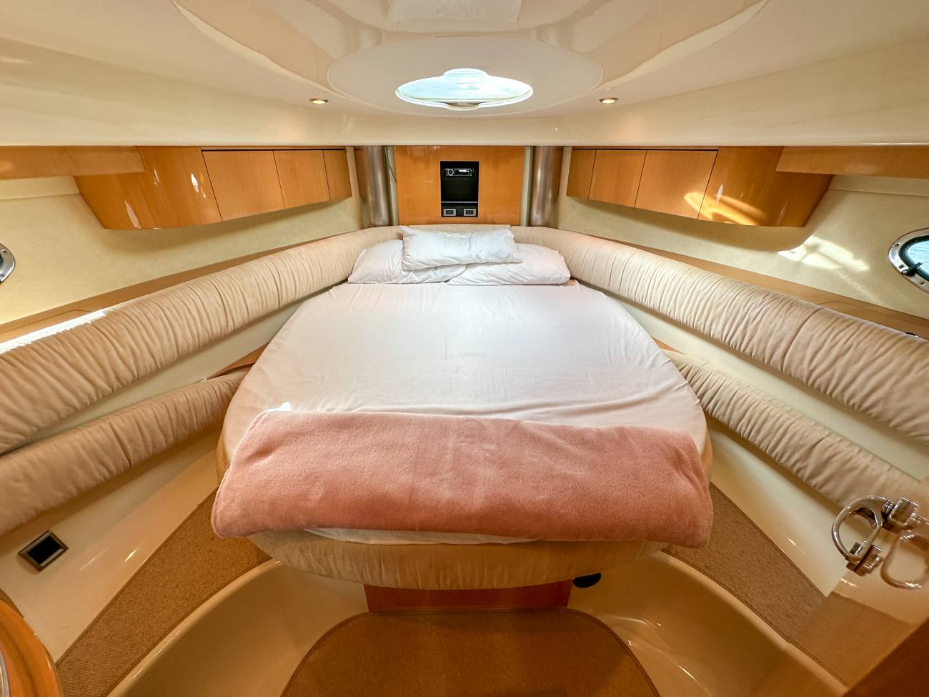 2001 Fairline Targa 40 image 38