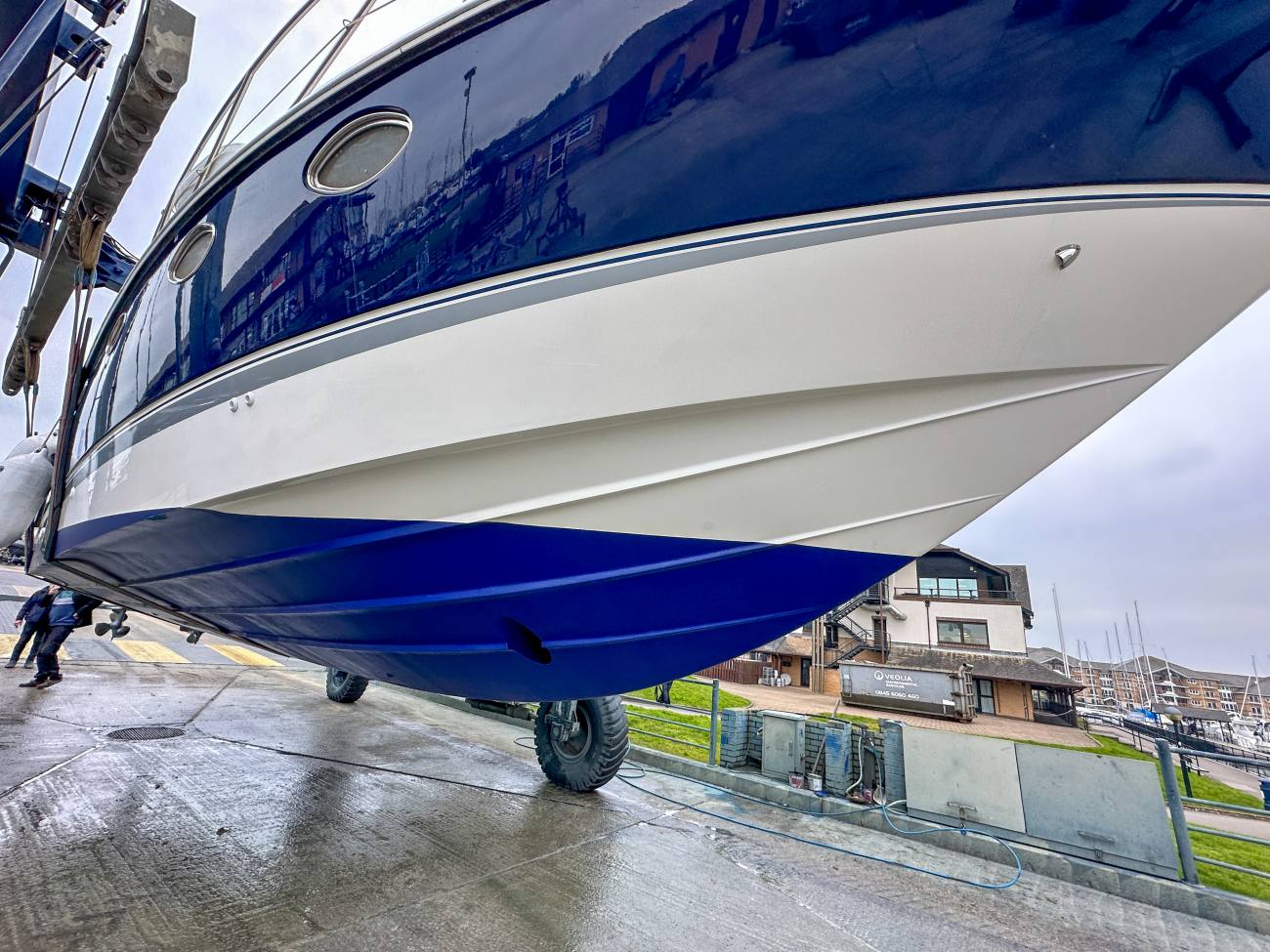 2001 Fairline Targa 40 image 5