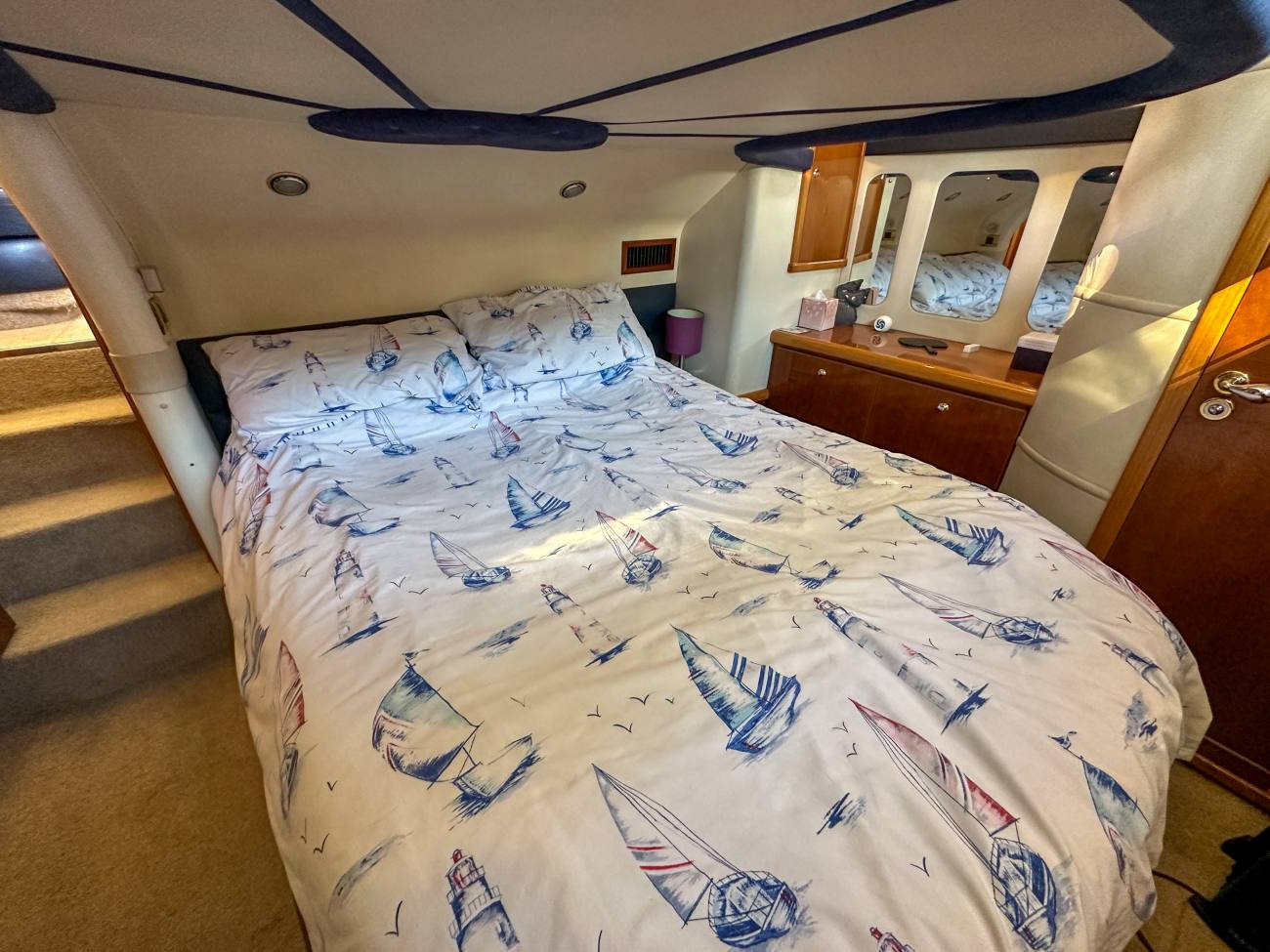 2001 Sealine F43 image 39