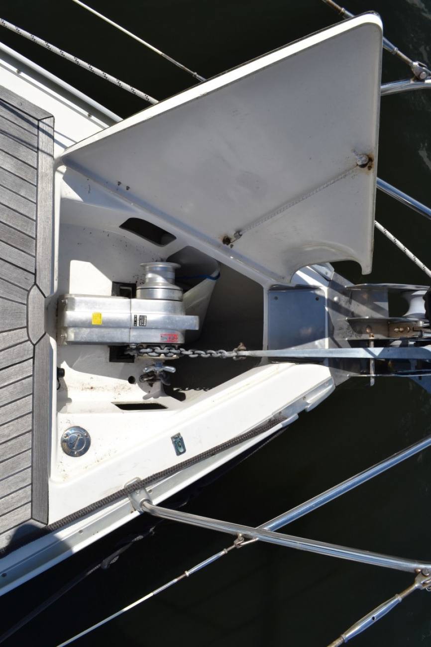 2005 Bavaria 39 Cruiser image 16
