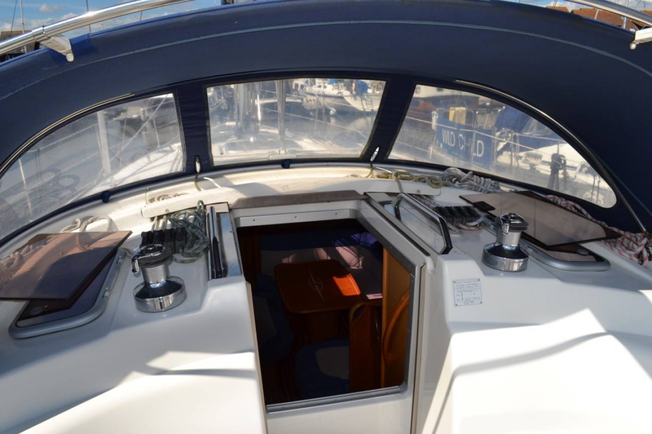 2005 Bavaria 39 Cruiser image 26
