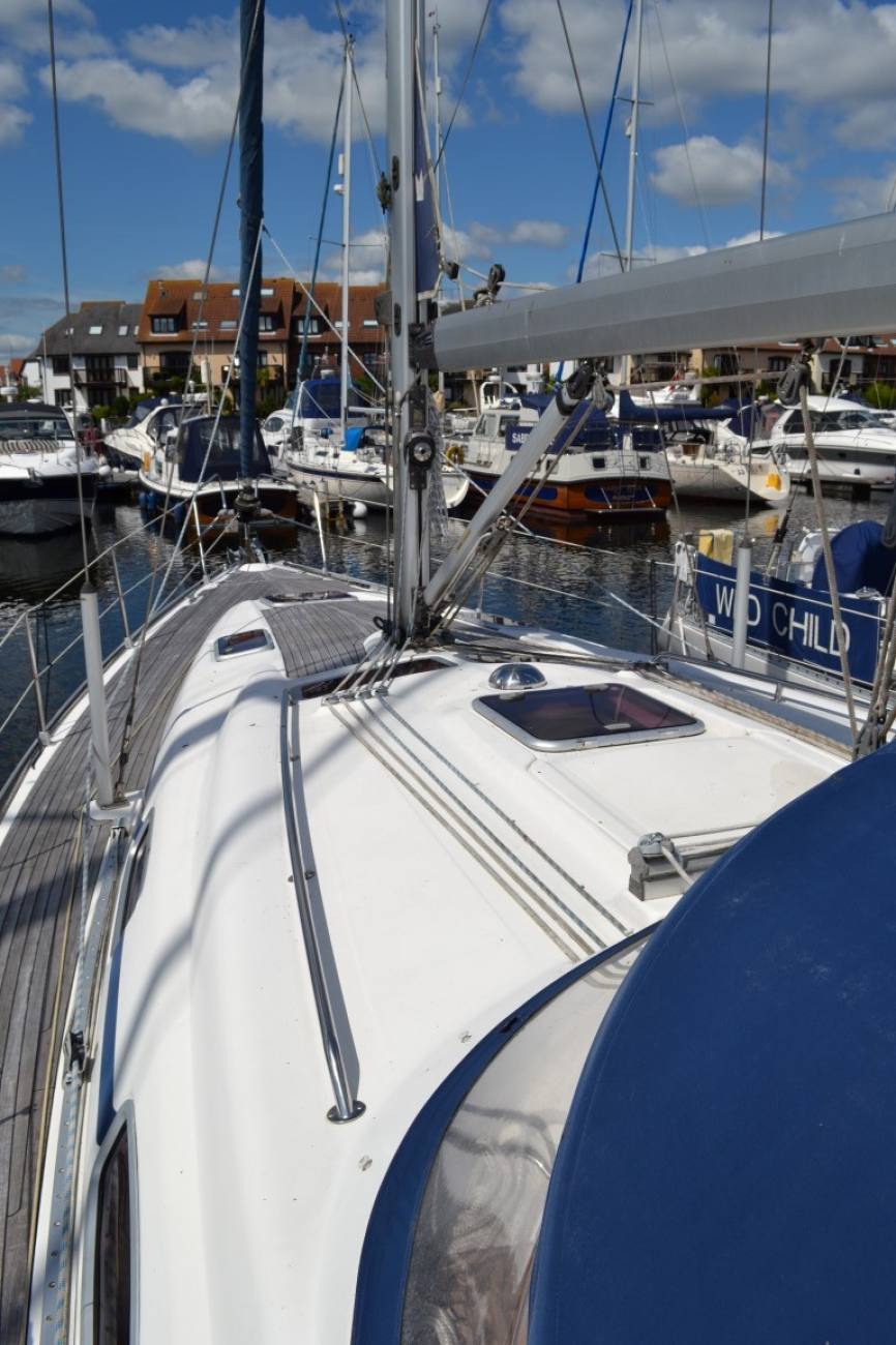 2005 Bavaria 39 Cruiser image 35
