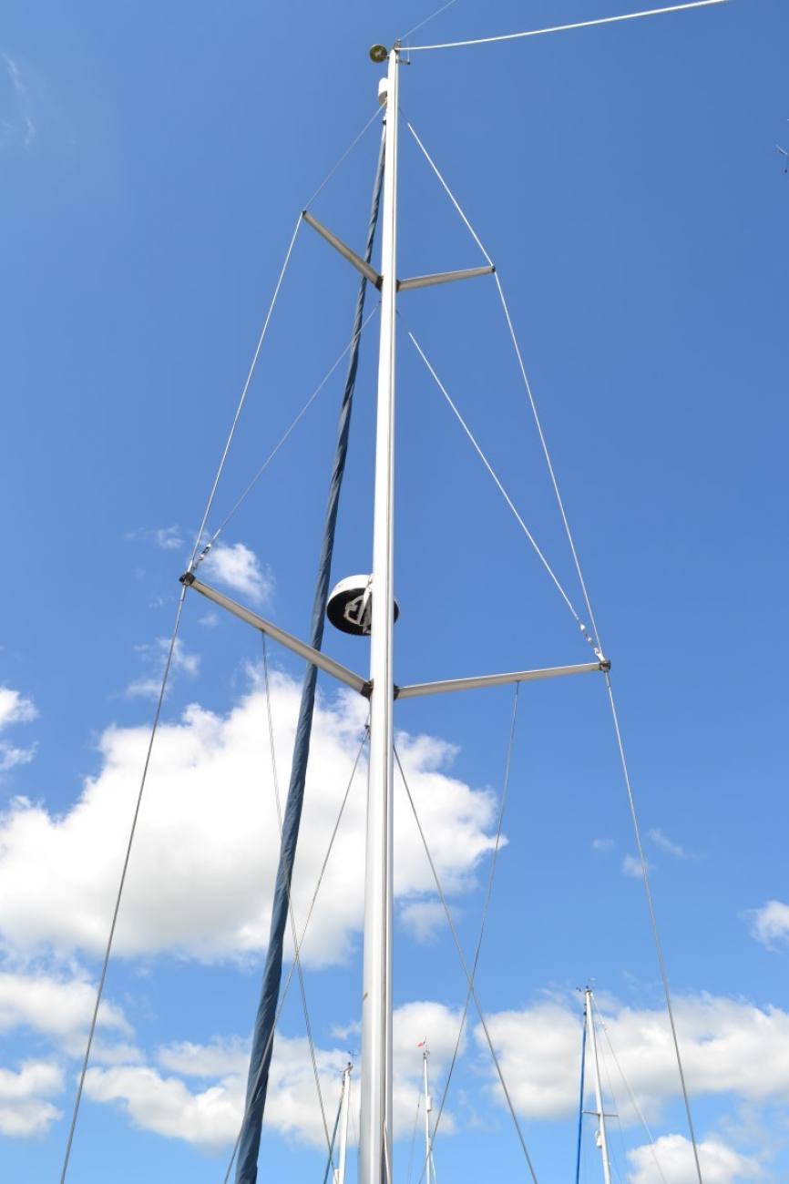2005 Bavaria 39 Cruiser image 36