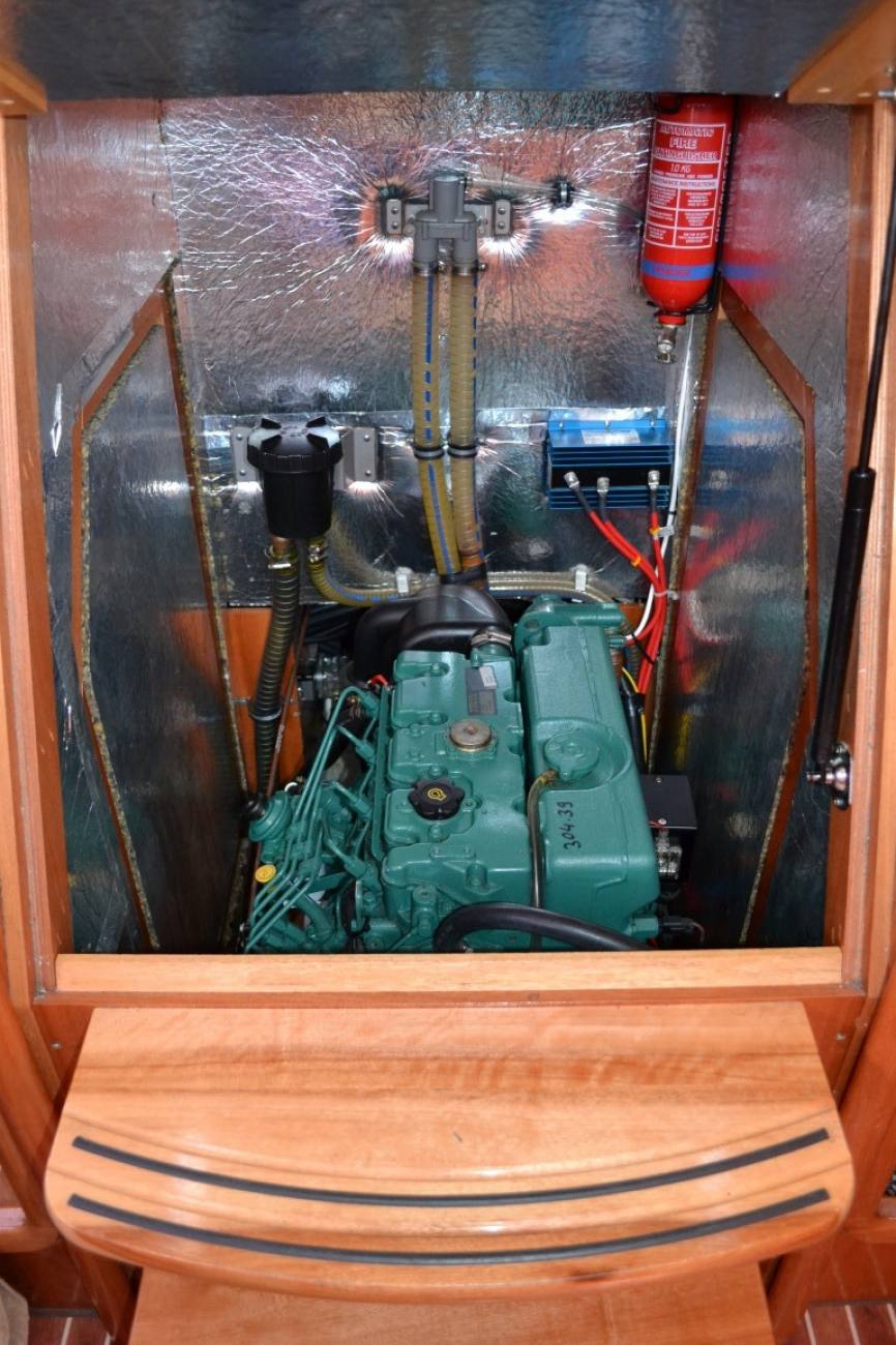 2005 Bavaria 39 Cruiser image 42