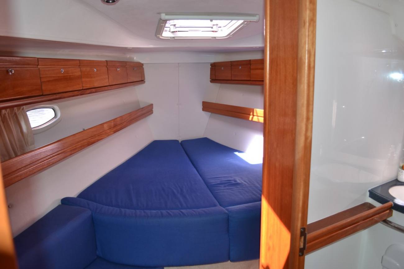 2005 Bavaria 39 Cruiser image 47