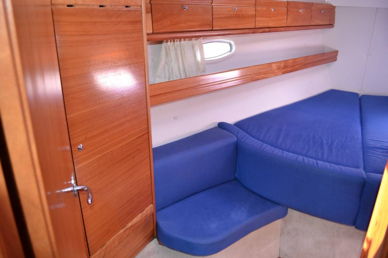 2005 Bavaria 39 Cruiser image 52