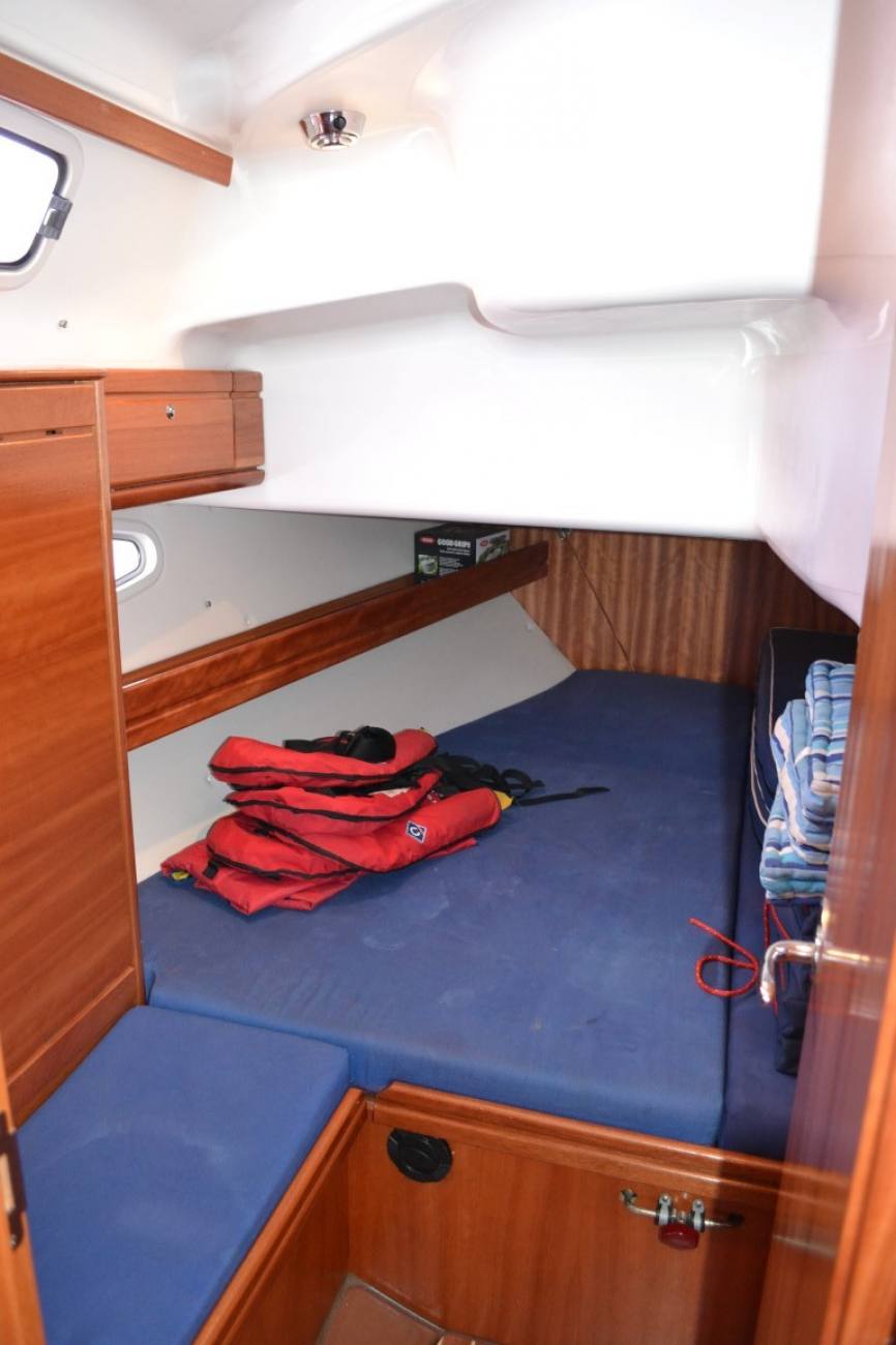 2005 Bavaria 39 Cruiser image 56
