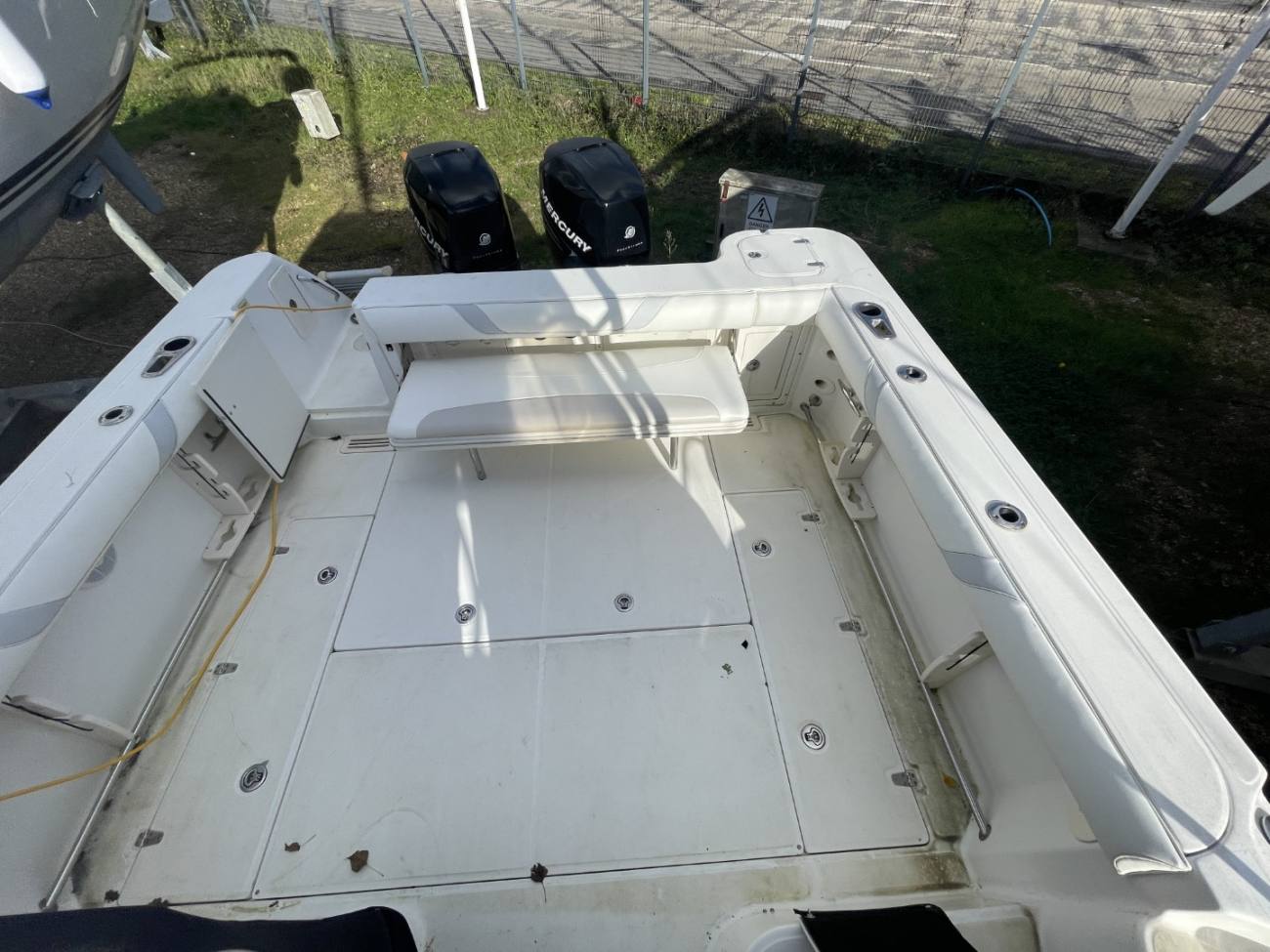 2006 Boston Whaler 305 Conquest image 13