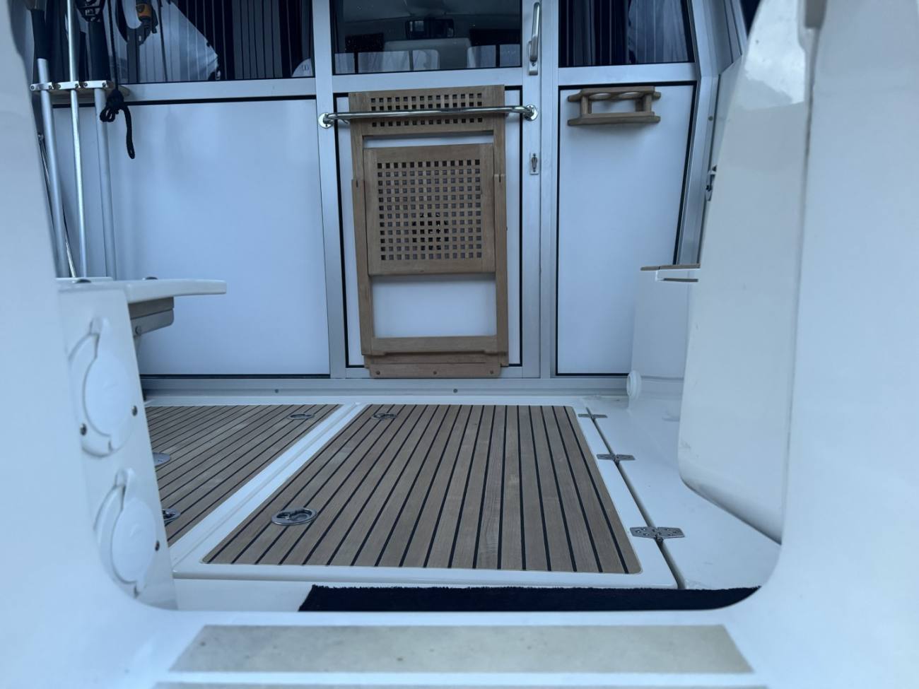 2007 Nimbus 320 Coupe image 13