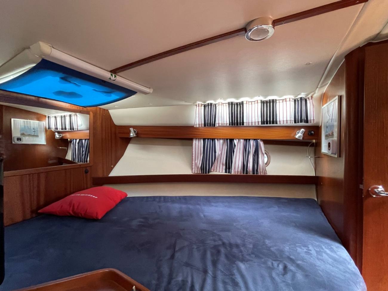 2007 Nimbus 320 Coupe image 6